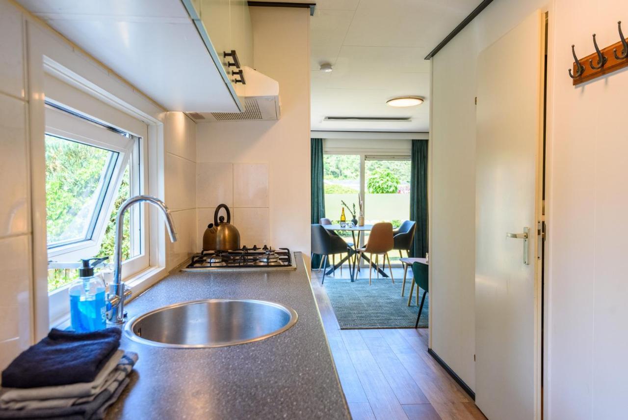 Chalet Met Eigen Tuin Aan De Veluwse Bosrand Putten Extérieur photo