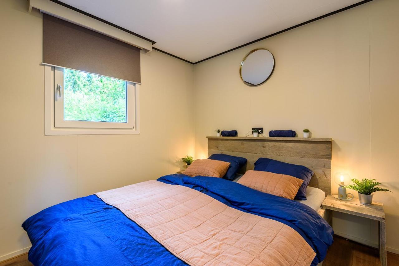 Chalet Met Eigen Tuin Aan De Veluwse Bosrand Putten Extérieur photo